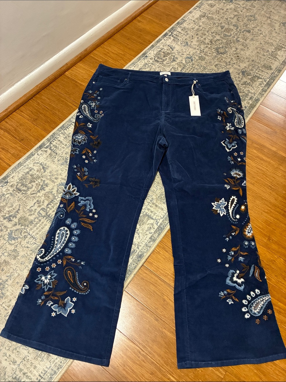 Driftwood NWT Embellished Navy corduroy Floral Embroidered Wide-Leg Pants